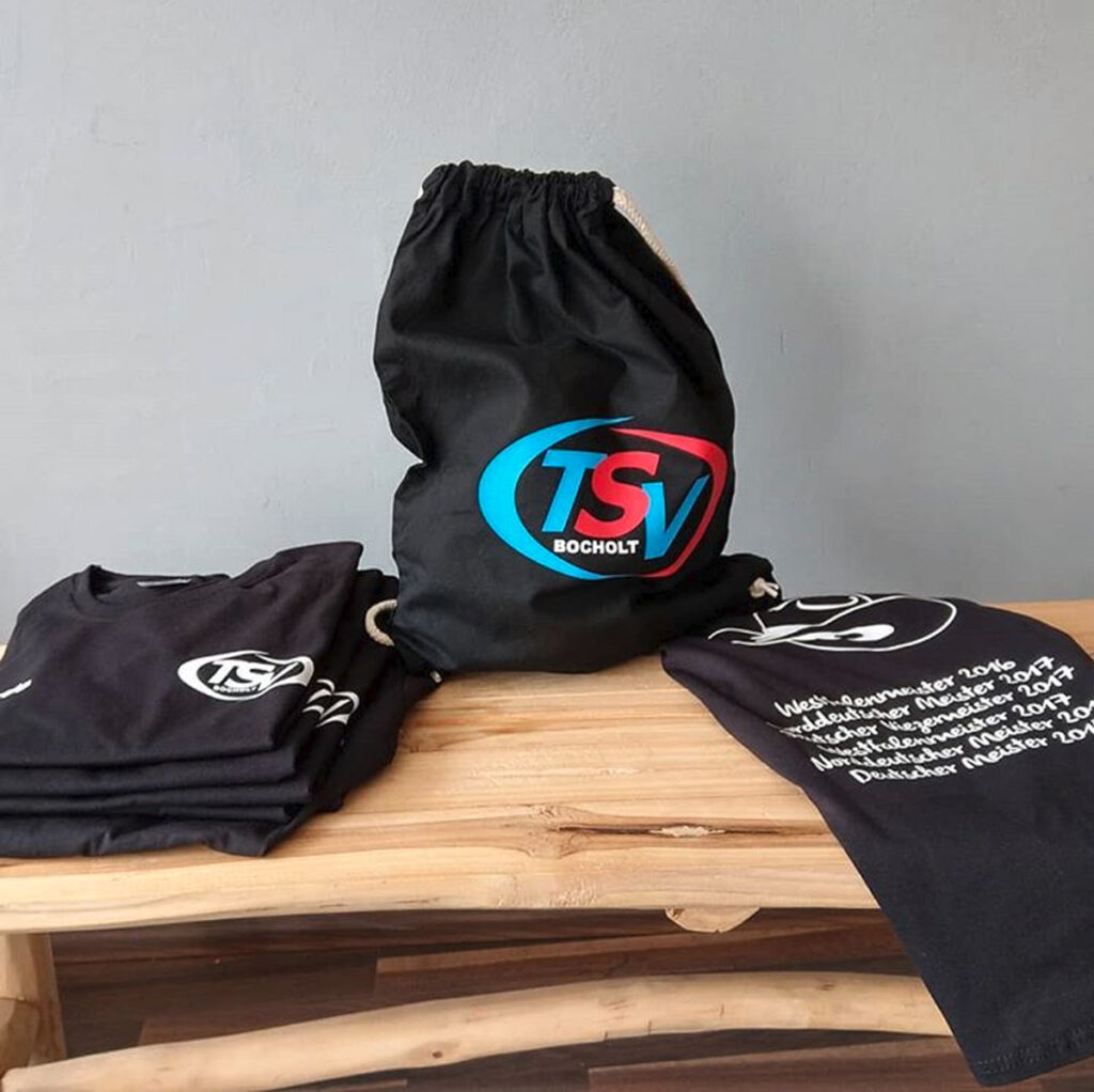 TSV Bocholt Vereinskleidung mit Shirts und Turnbeuteln