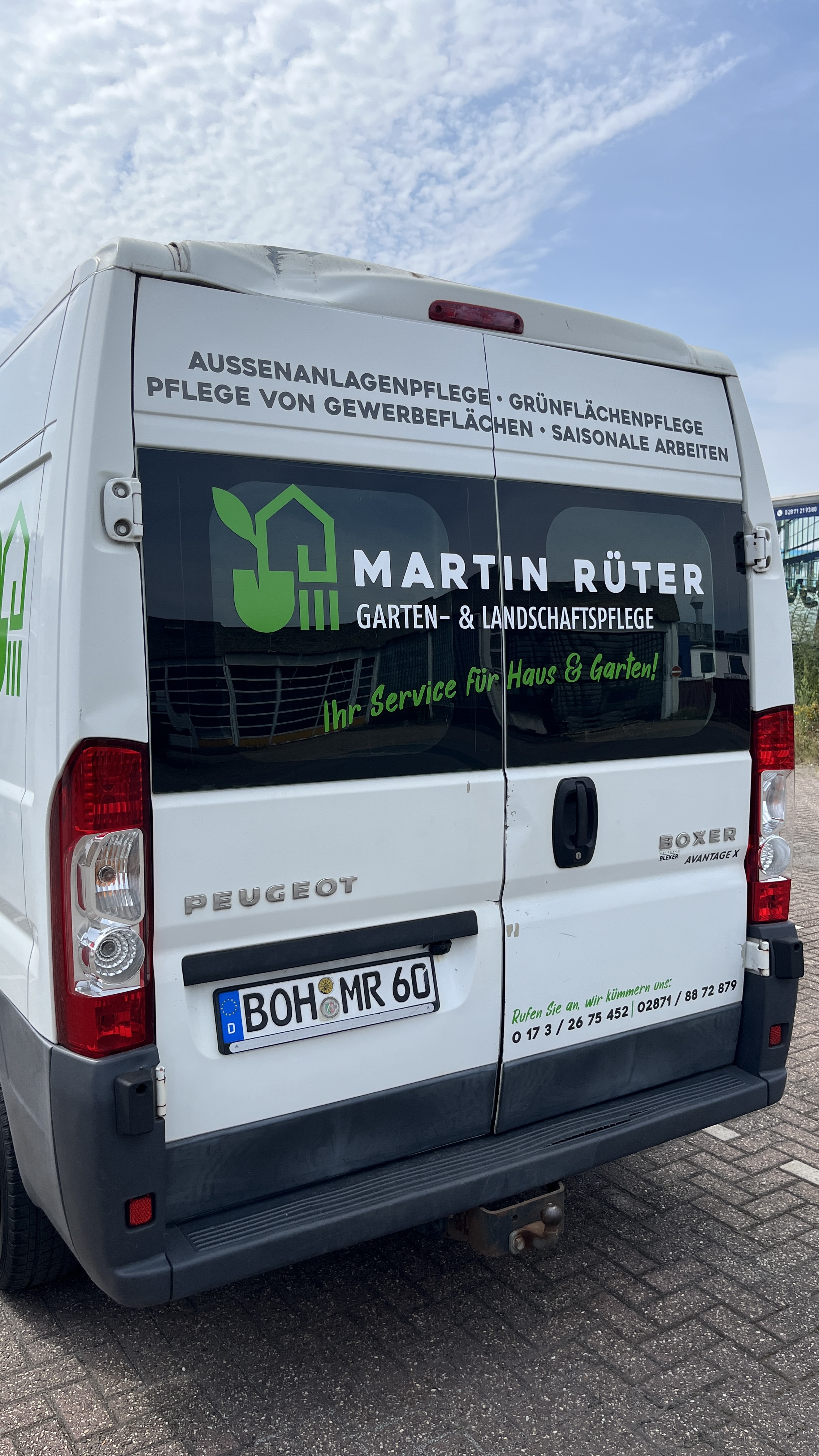 Heckbeschriftung des Peugeot Boxer für Martin Rüter aus Bocholt