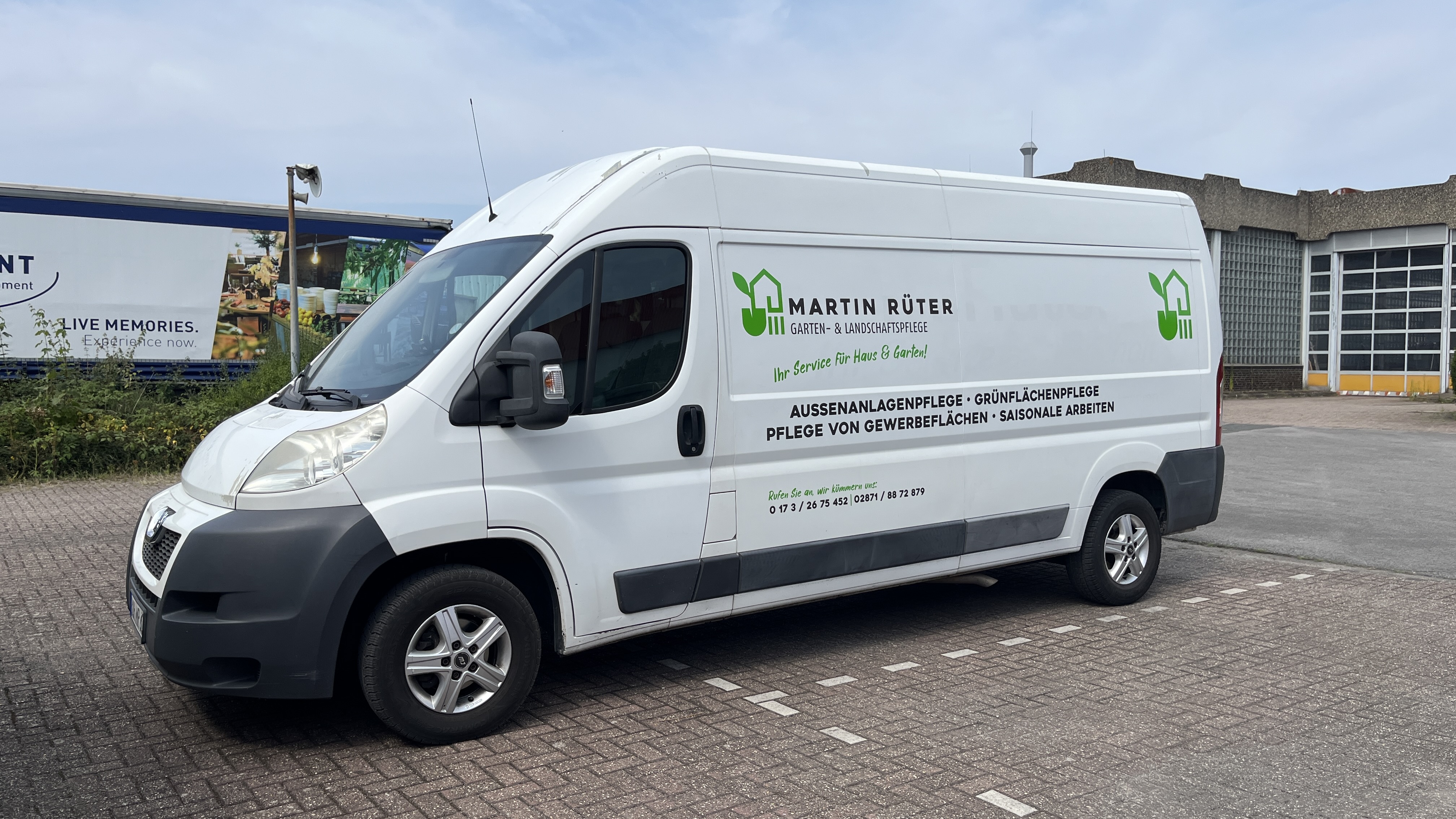 Fahrzeugbeschriftung für Martin Rüter Garten- und Landschaftspflege in Bocholt