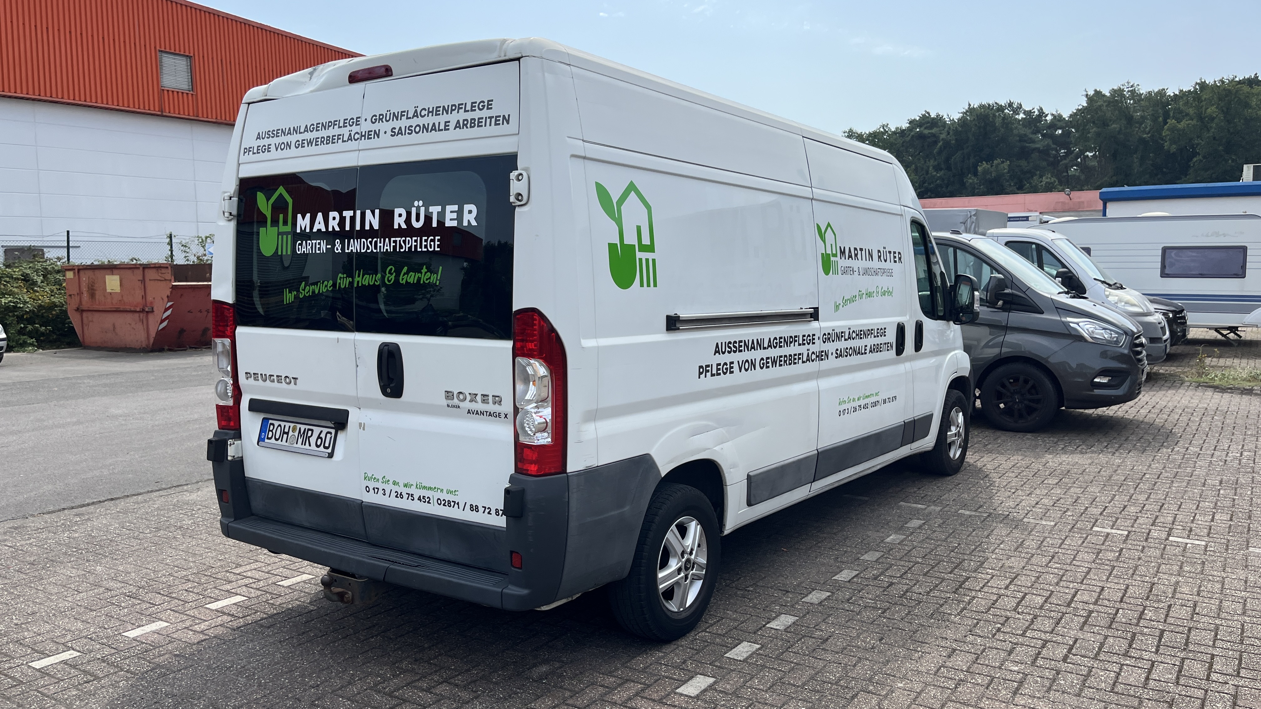 Umlaufende Fahrzeugbeschriftung für Martin Rüter Garten- und Landschaftspflege